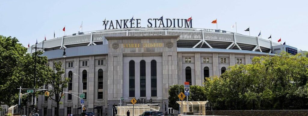 A Grand New Yankee Stadium, but at a Cost - The New York Times